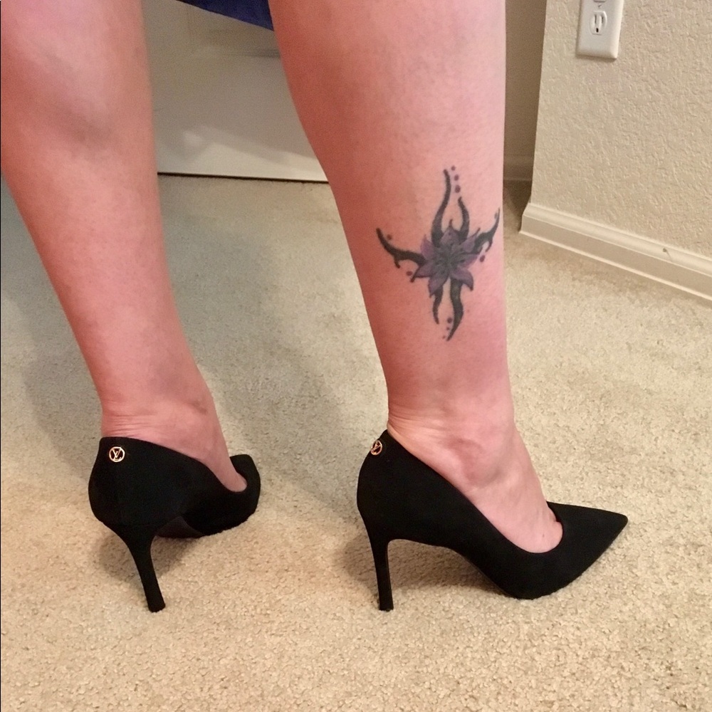 SOLD Authentic LOUIS VUITTON Suede Pumps - Picture 6 of 8